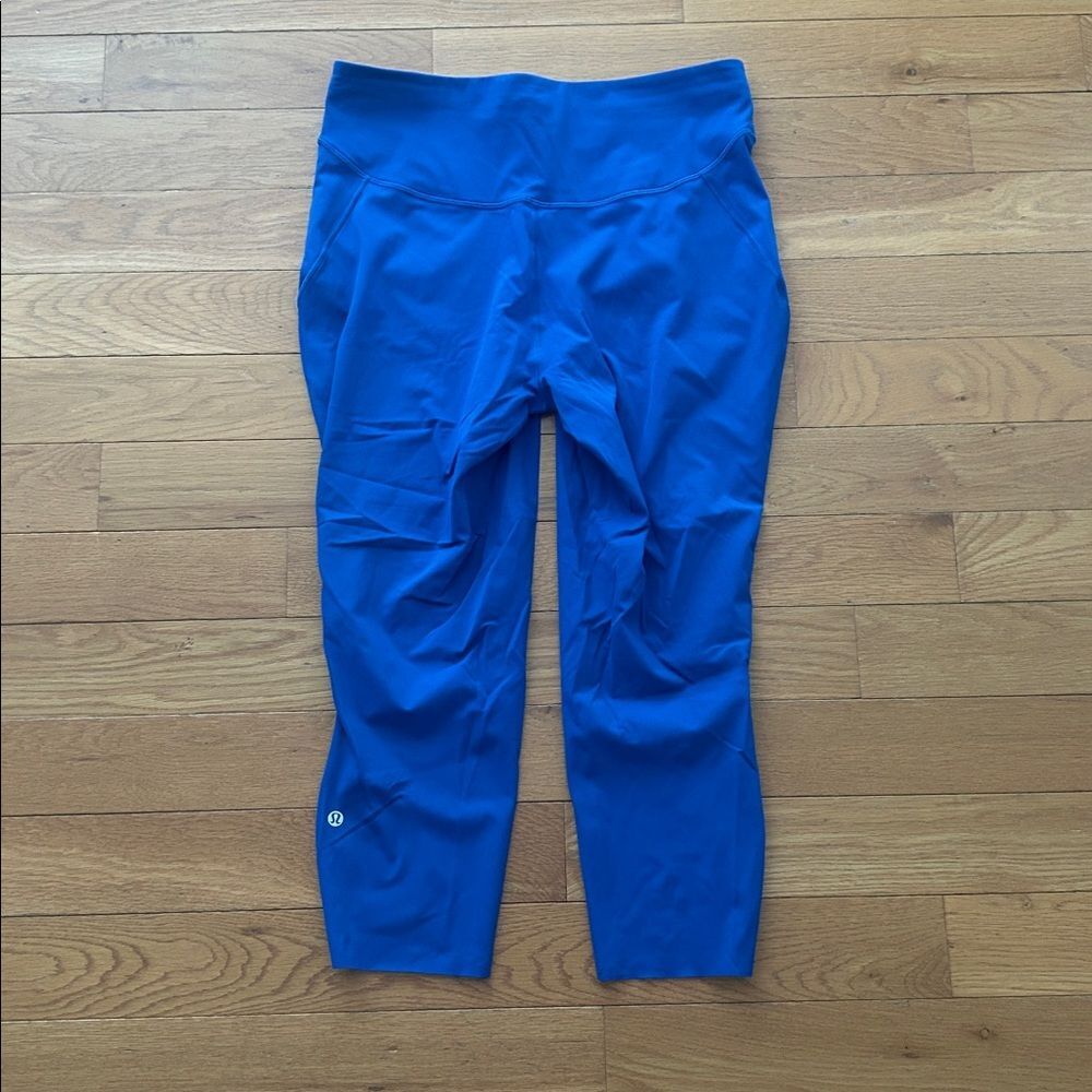 Lululemon Blue Base Pace HR Tight Cropped Crop Length 23” Women's Size 14 Royal - Picture 5 of 11